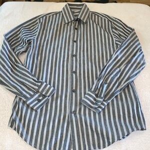 Perry Ellis men’s size small button down western shirt